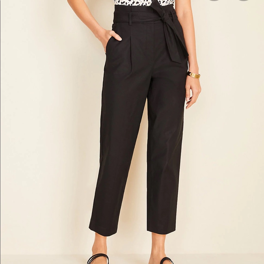 (Brand new) paperbag crop pants black